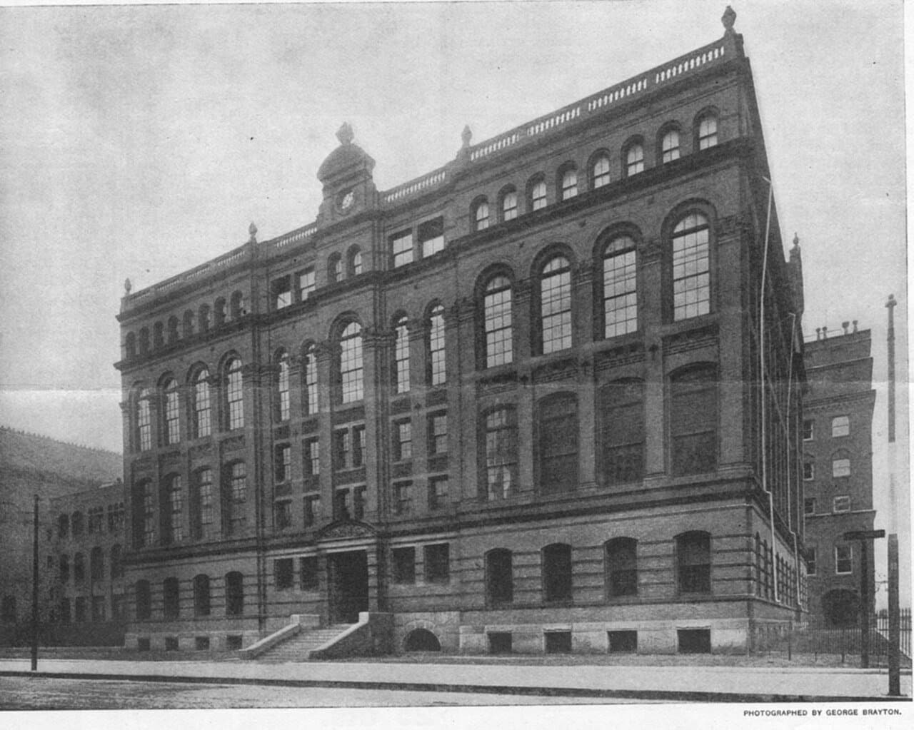 Boston University thumbnail 3