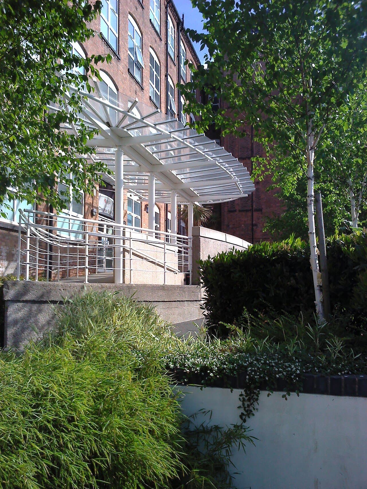 De Montfort University thumbnail 3