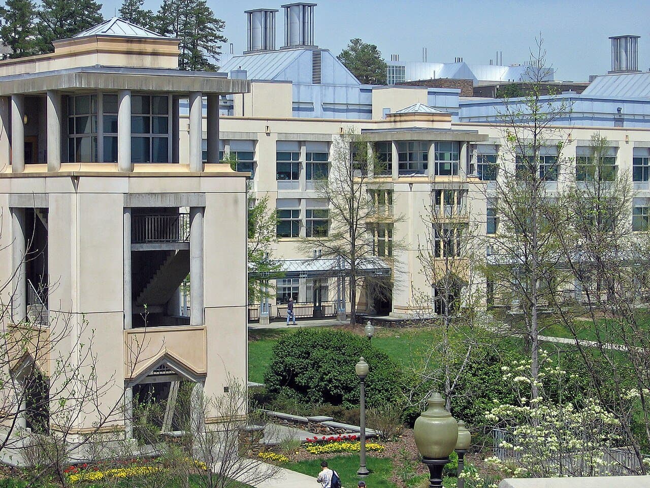 Duke University thumbnail 3