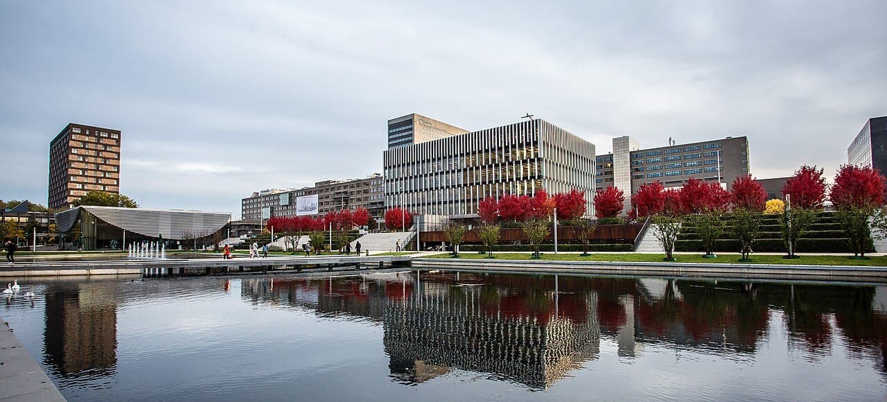 Erasmus University Rotterdam thumbnail 2