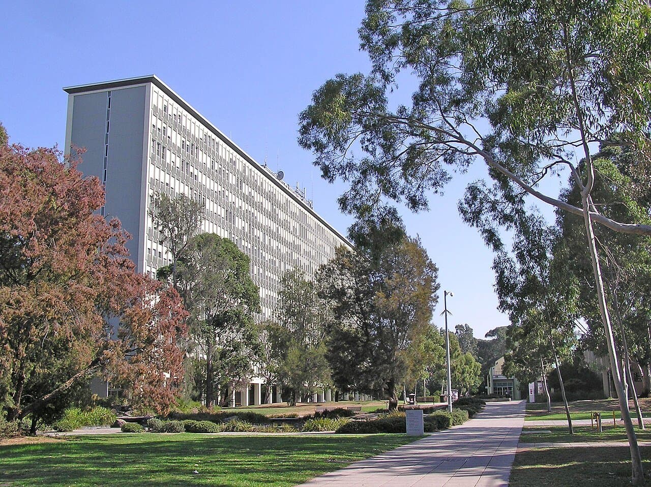 Monash University thumbnail 2
