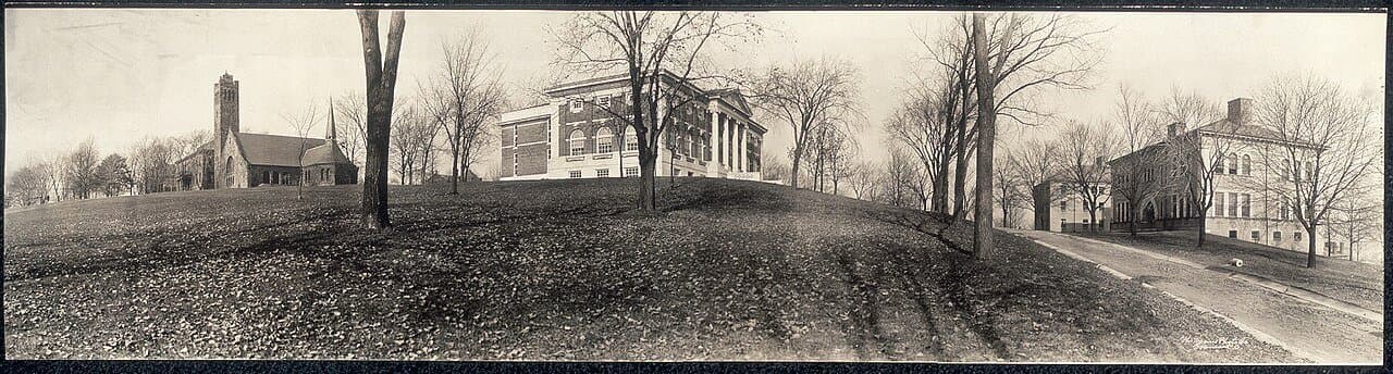 Tufts University thumbnail 2