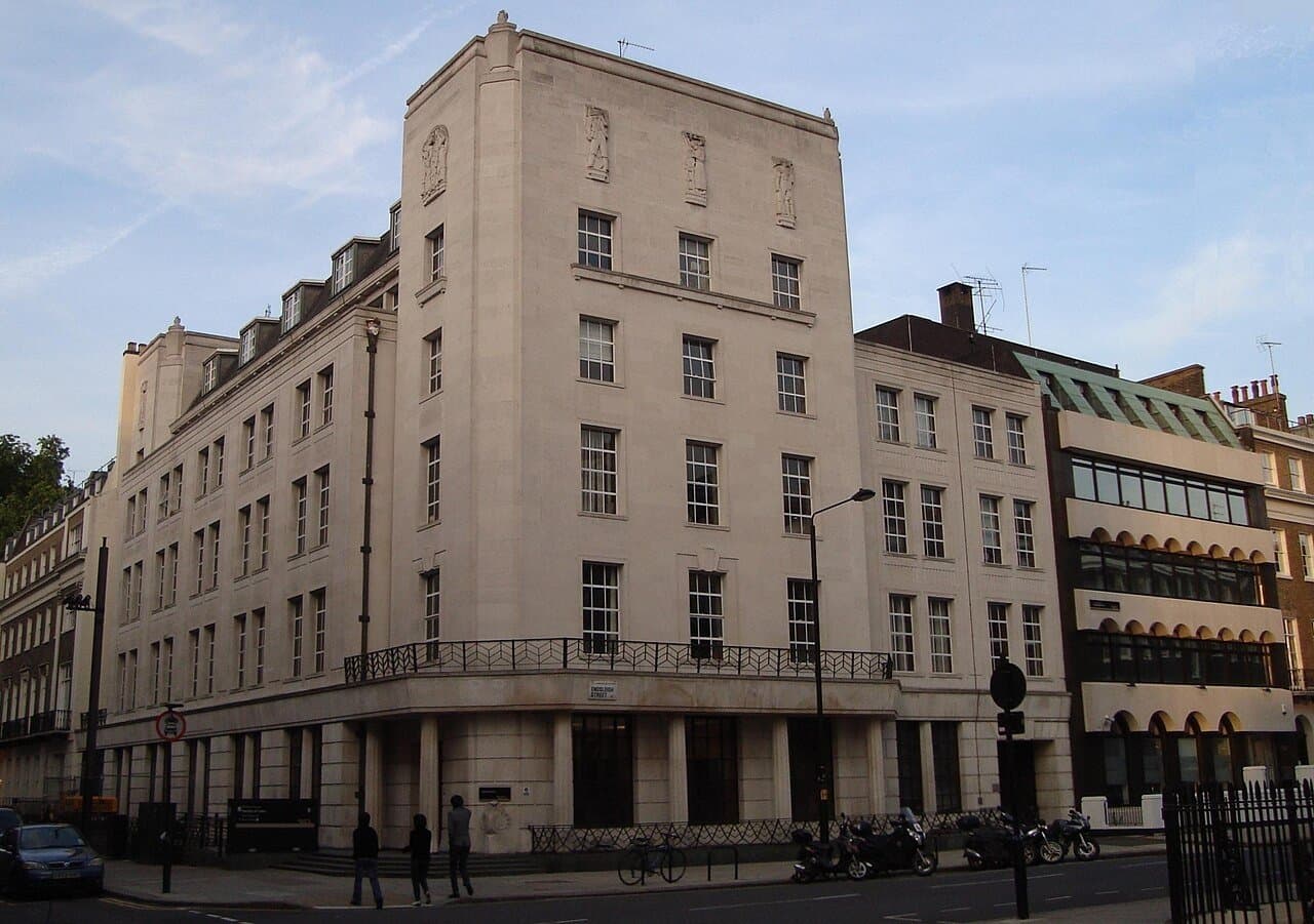 University College London thumbnail 2