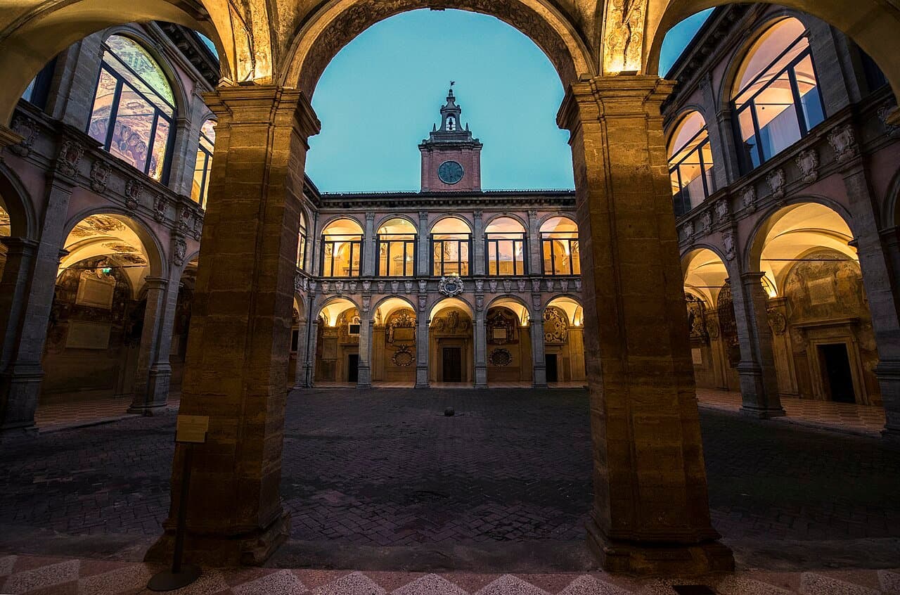 University of Bologna thumbnail 2