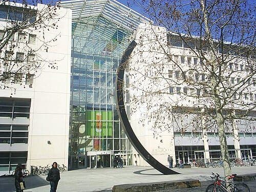University of Geneva thumbnail 3