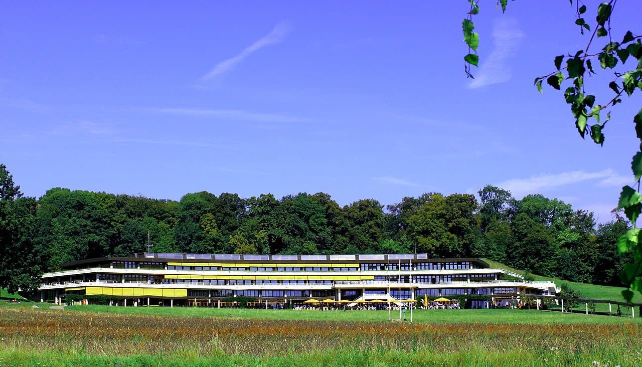 University of Lausanne thumbnail 3
