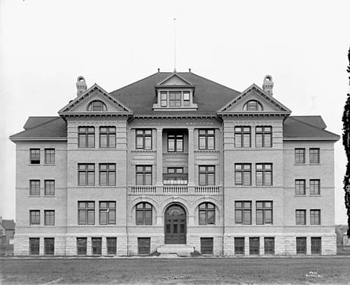 University of Manitoba thumbnail 2
