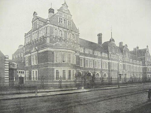 University of Surrey thumbnail 2